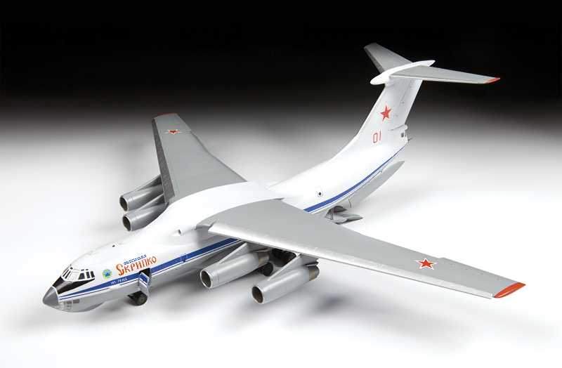 Russian-Strategic-Airlifter-IL-76MD-Zvezda-7011-origineel-B