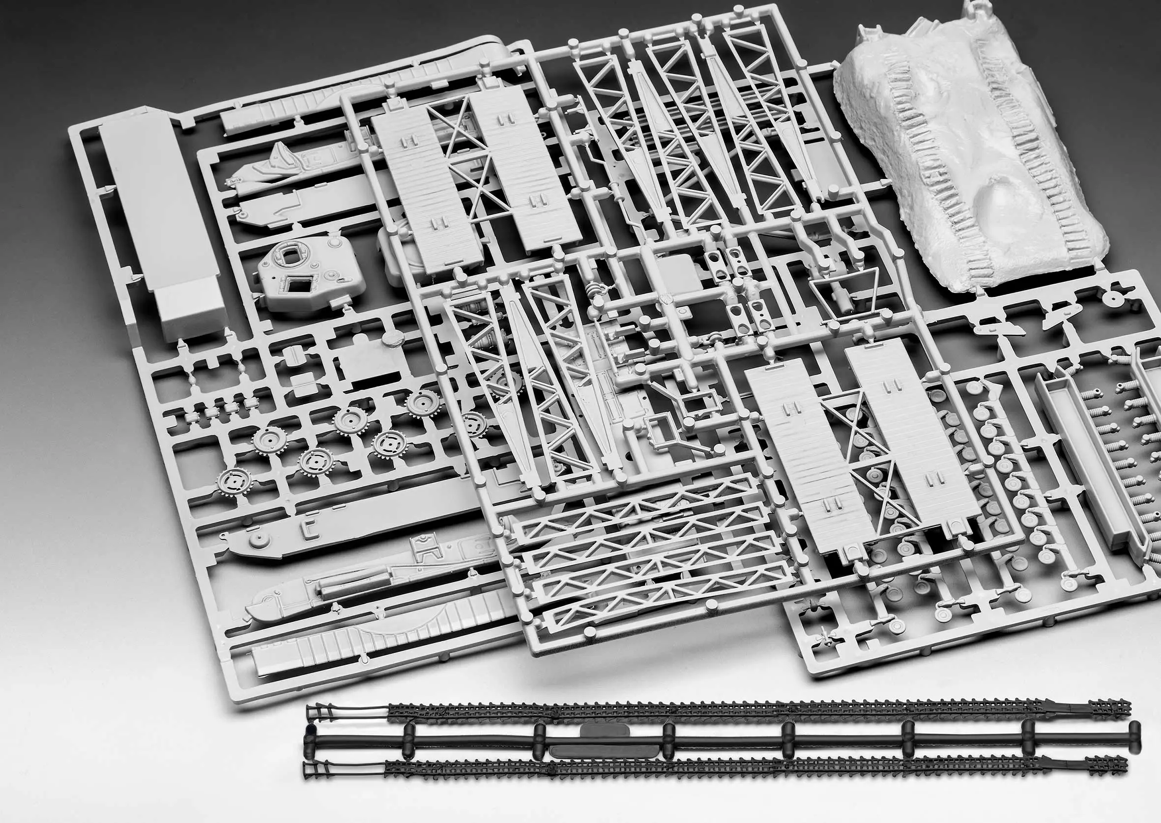 Revell-03297-finished-parts