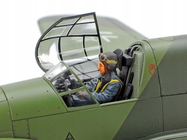 1-48-Do335A-Kubelwagen-82-Tamiya-25206-Okres-II-wojna-swiatowa